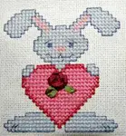 Time to try counted cross stitch on linen or evenweave fabrics? Learn about the advantages over Aida and how to determine the finished project size. 