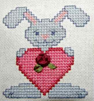 Guide to Counted Cross Stitch Fabrics