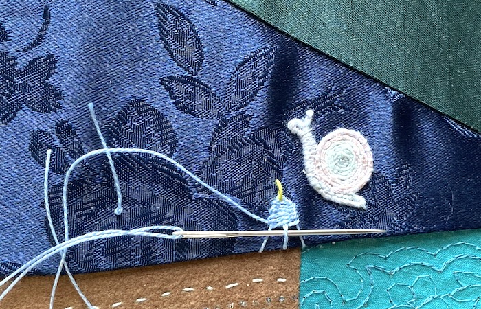 Continue weaving the picots