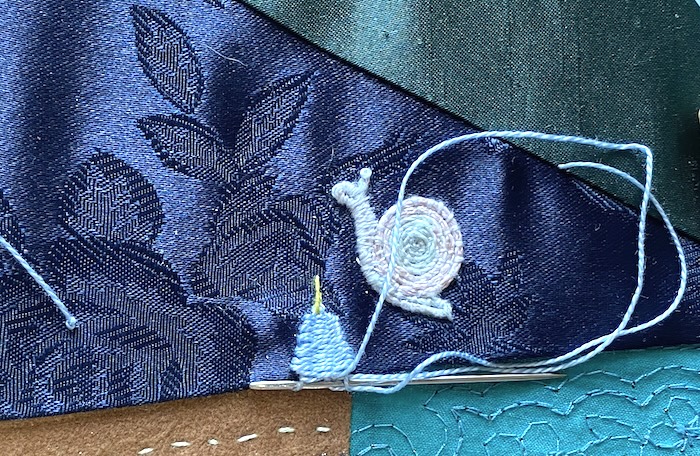 Finishing the woven picot