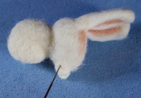 Adding cheeks to the bunny model