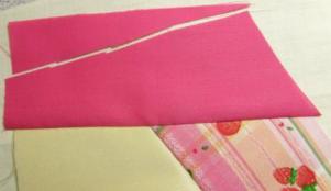 Trimming the additional fabric at an angle